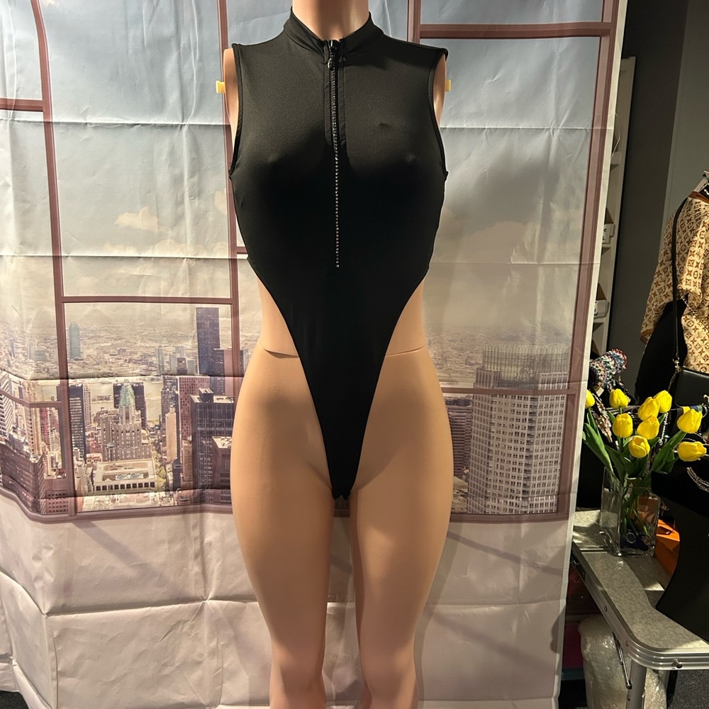 Black Sleeveless Bodysuit